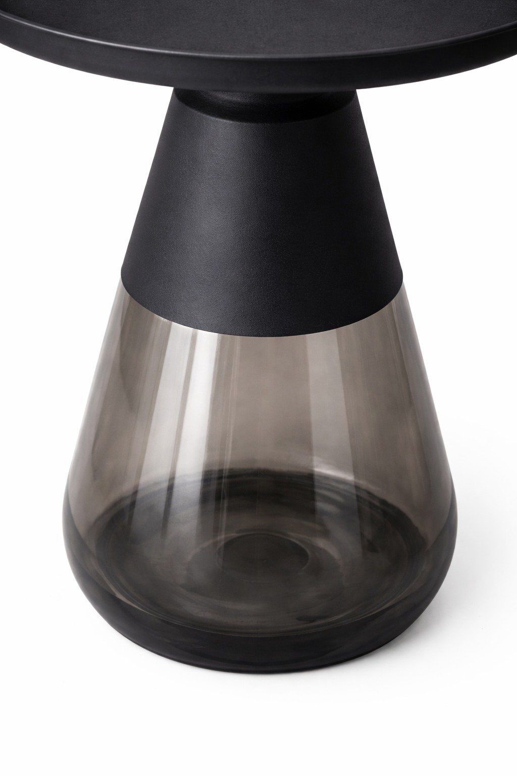 AMBER BLACK Table Thumbnail